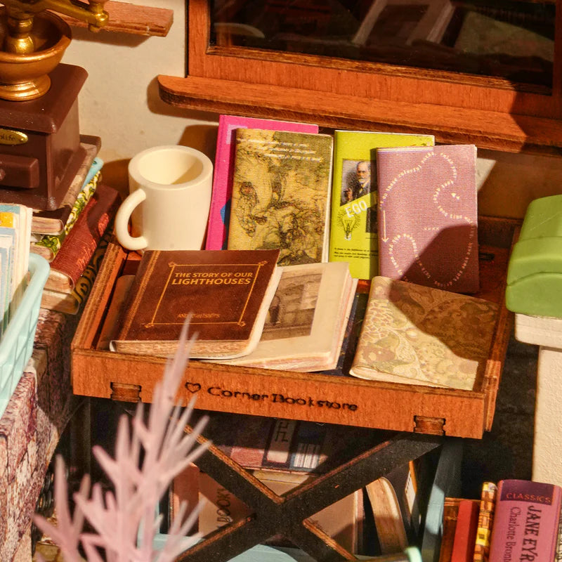 Maison miniature - Corner bookstore