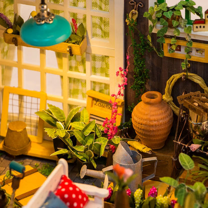 Maison miniaiture- Miller's garden house