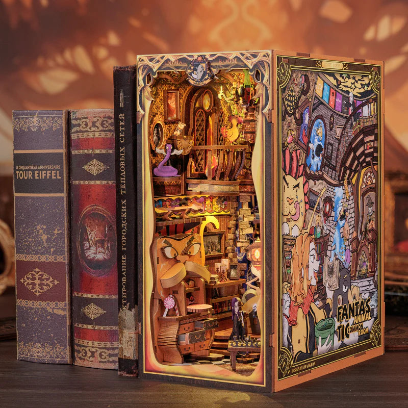 Book nook - Fantastic animal common room