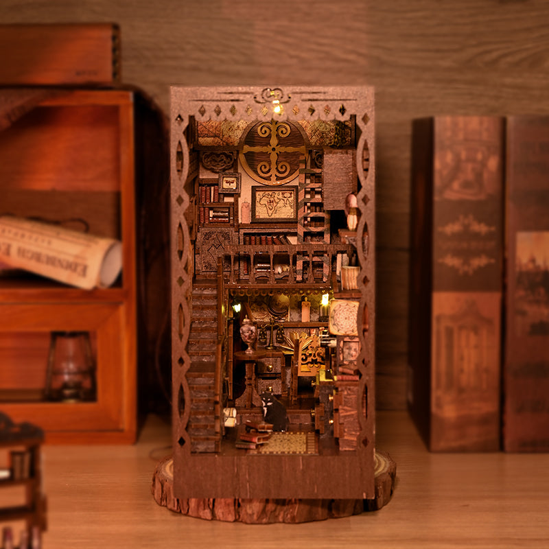 Book nook - Scholar's Dream