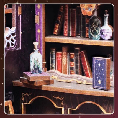 Maison miniature - The Astrology Bookshop