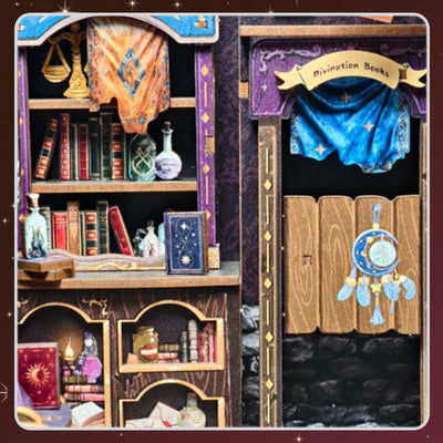 Maison miniature - The Astrology Bookshop