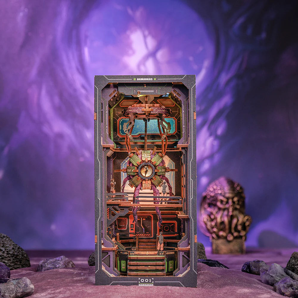 Book nook - The Eye of Old God