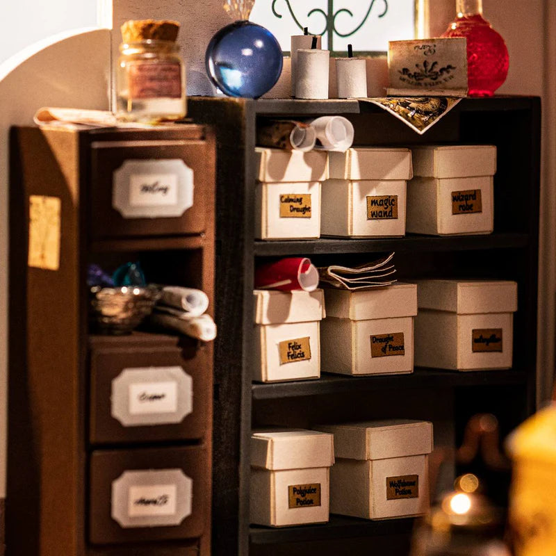 Maison miniature - Kiki's magic emporium